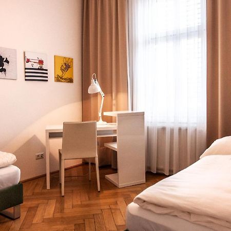 Riess Apartments Rotenhofgasse | Contactless Check-In Wenen Buitenkant foto