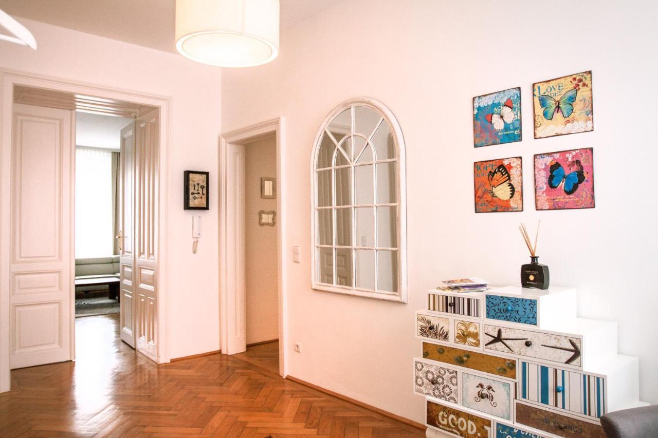 Riess Apartments Rotenhofgasse | Contactless Check-In Wenen Buitenkant foto