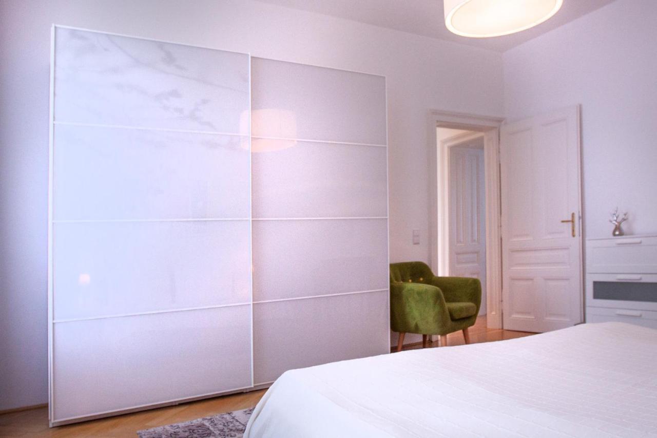 Riess Apartments Rotenhofgasse | Contactless Check-In Wenen Buitenkant foto