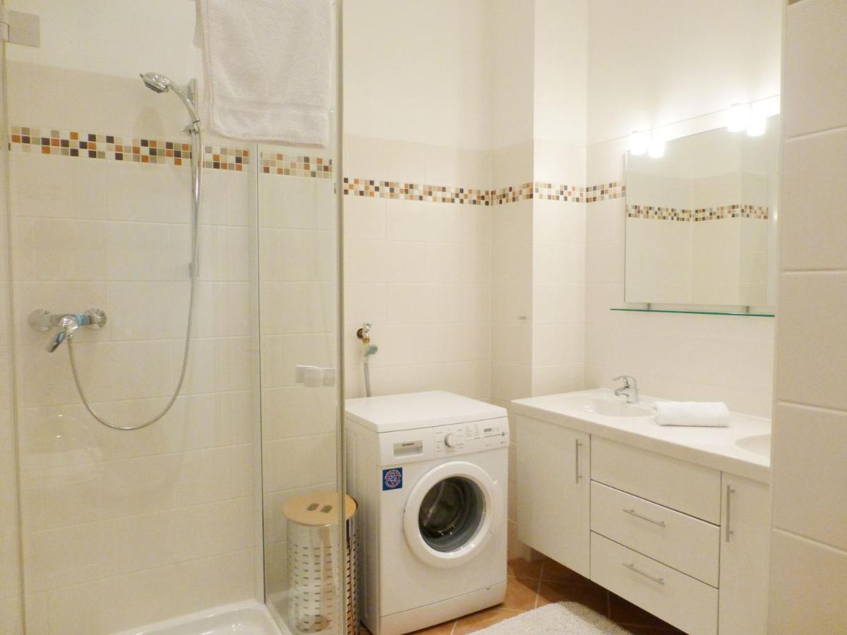 Riess Apartments Rotenhofgasse | Contactless Check-In Wenen Buitenkant foto