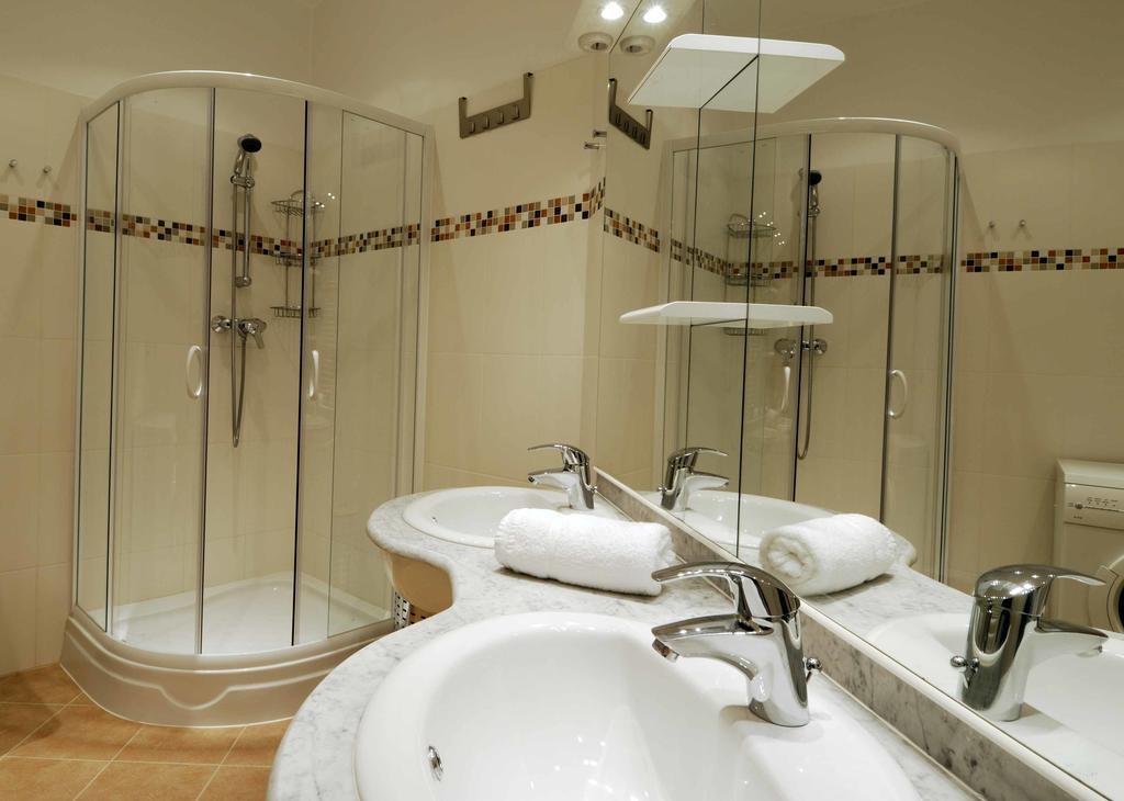 Riess Apartments Rotenhofgasse | Contactless Check-In Wenen Kamer foto