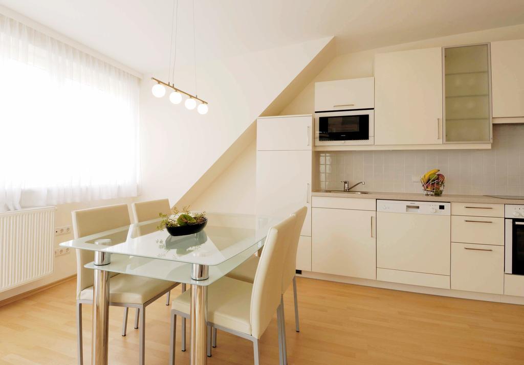 Riess Apartments Rotenhofgasse | Contactless Check-In Wenen Kamer foto