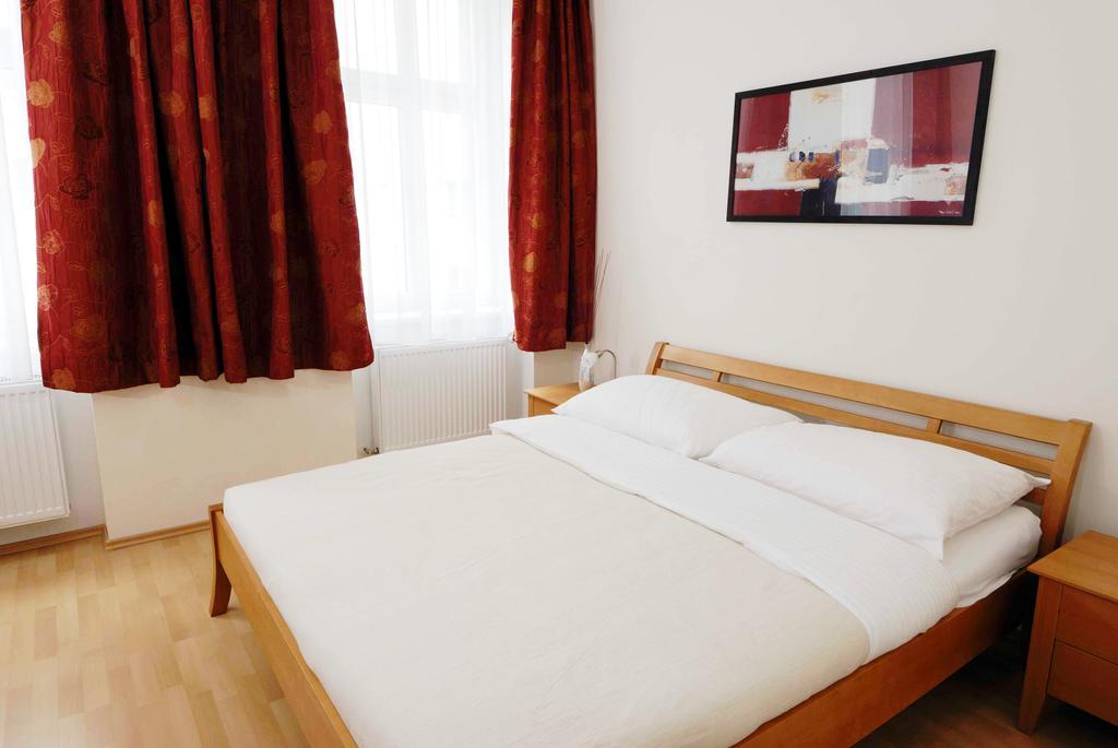 Riess Apartments Rotenhofgasse | Contactless Check-In Wenen Kamer foto