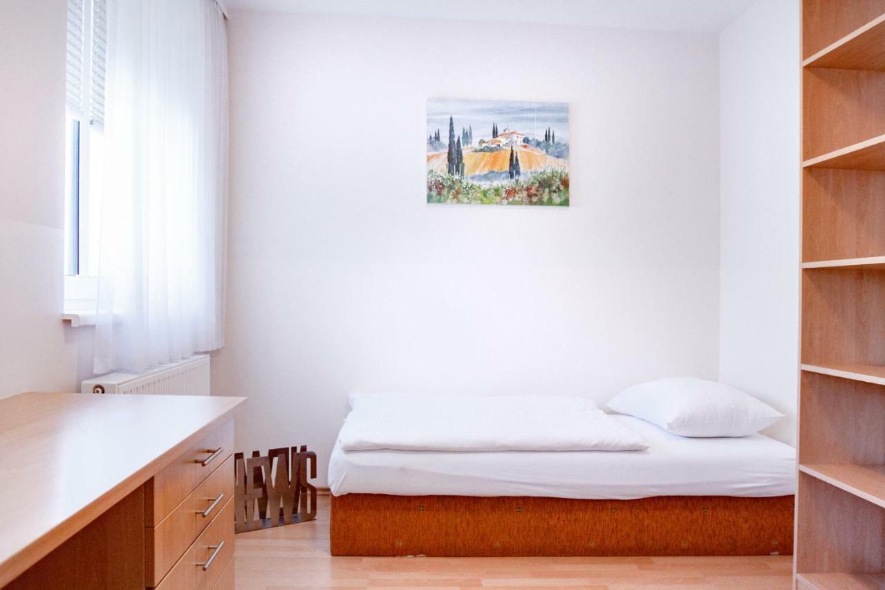 Riess Apartments Rotenhofgasse | Contactless Check-In Wenen Buitenkant foto